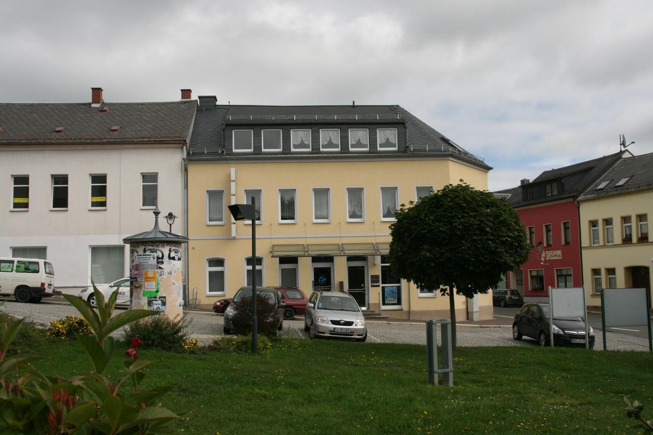 Hotel Stadt Pausa Buitenkant foto